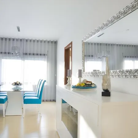 Apartament Holidays